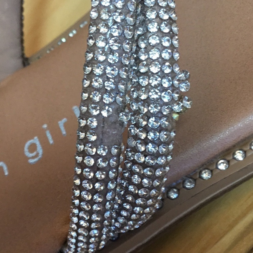 MADDEN girl starle slide on sandals with diamond like bling. Women’s size 6.5 - Picture 10 of 16